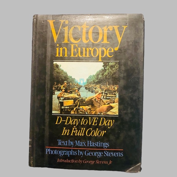 Vintage Hard Cover Book Victory in Europe, The Real Life Events D-Day to VE Day - Picture 1 of 14